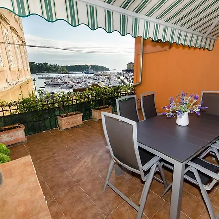 Noemi Apartman